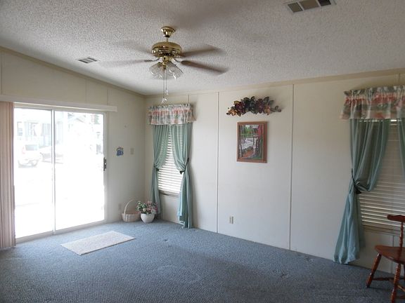 4th image of 2616 S Pebble Brook Dr