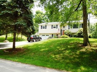 21 Cushing Dr, Danbury, CT 06811