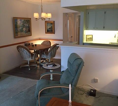 2nd image of 202 Easthampton I