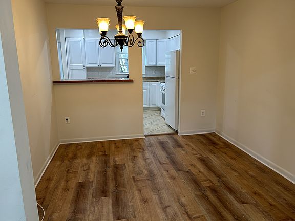 2nd image of 3002 Winter Pine Ct