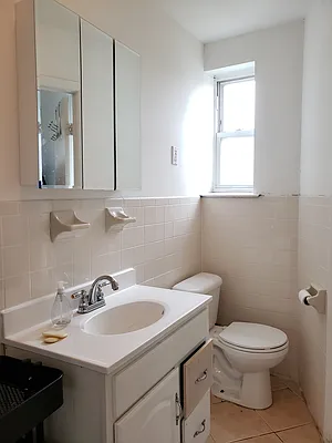 Rented by Signature Property Realty | media 19
