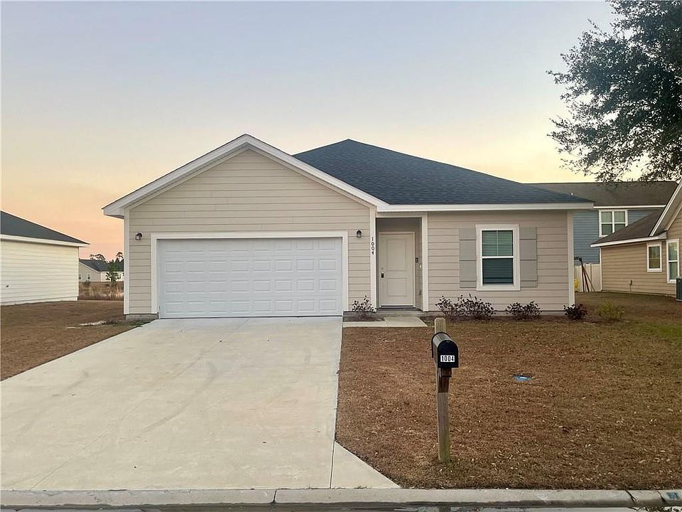1st image of 1004 Autumns Wood Cir E