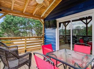 403 Spruce St SW, Lenoir, NC 28645