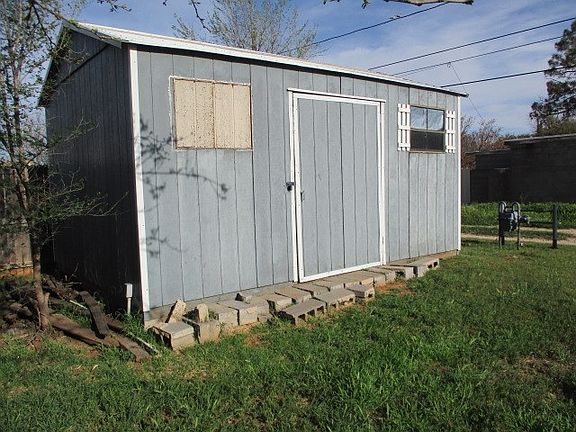 5th image of 2803 W Louisiana Ave