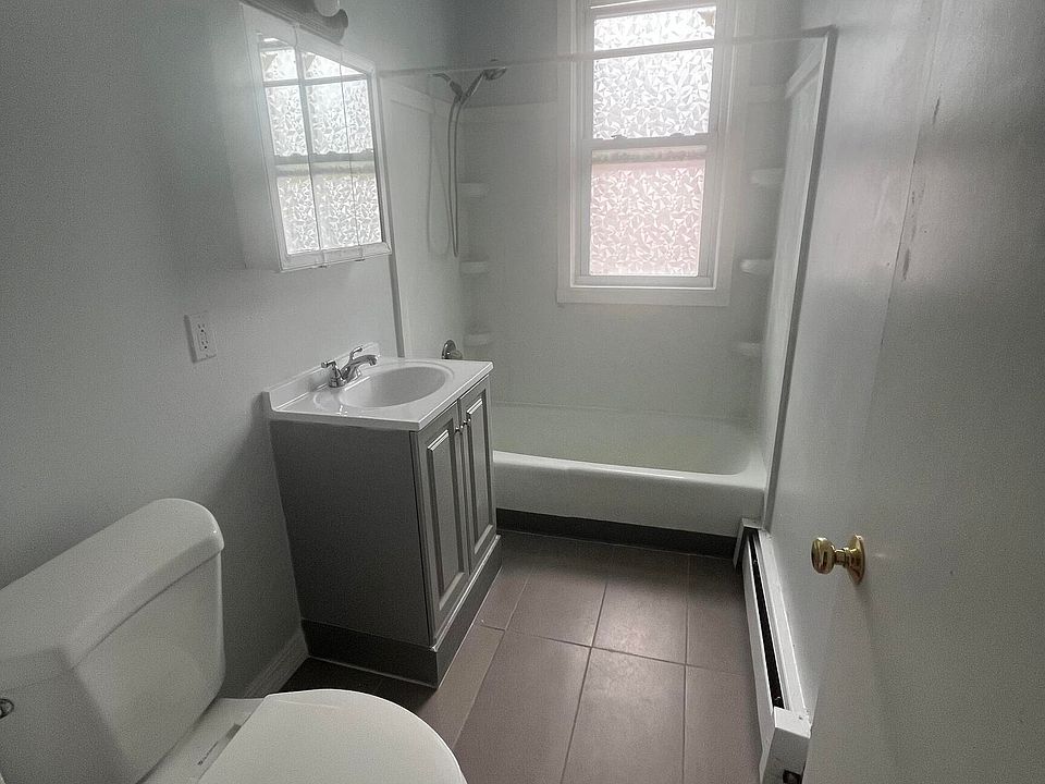 2nd image of 169 Hillside Ave #3B