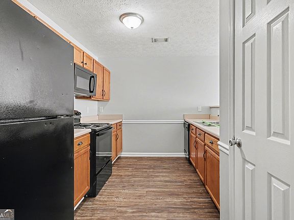 5th image of 6279 Avery St SW