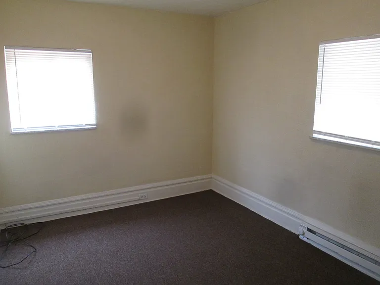 217 Bruce St — Photo 10