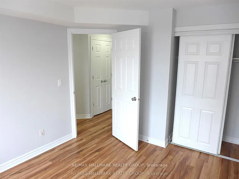 216 Carillon St #3 — Photo 12