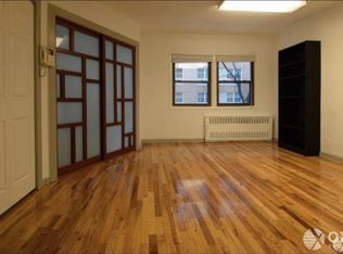 328 E 25th St #1A, New York, NY 10010