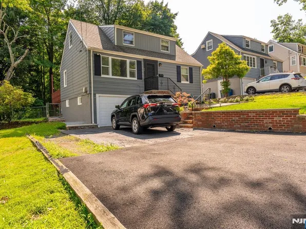 44 Sunnyside Rd, West Orange, NJ 07052