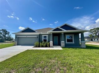 2121 NW 27th St, Cape Coral, FL 33993