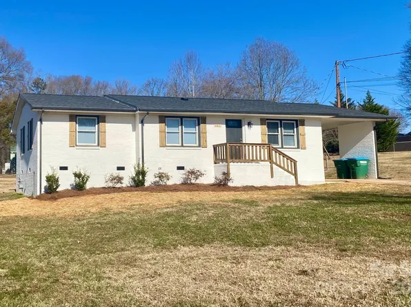 401 E Tennessee Ave, Bessemer City, NC 28016