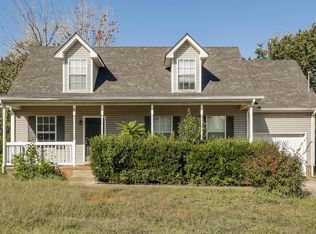 315 Pine Ridge Ln, La Vergne, TN 37086