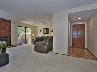 2AC7XY Celeste Cir, Cupertino, CA