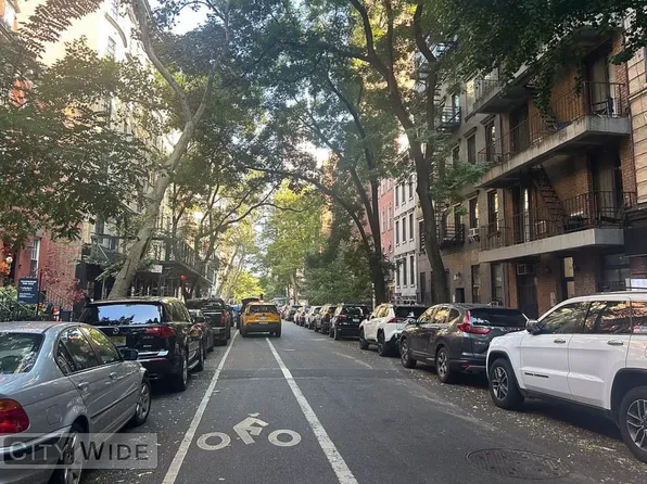 159 East 92nd Street image 7 of 8