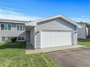 2961 124th Ave NW, Coon Rapids, MN 55433