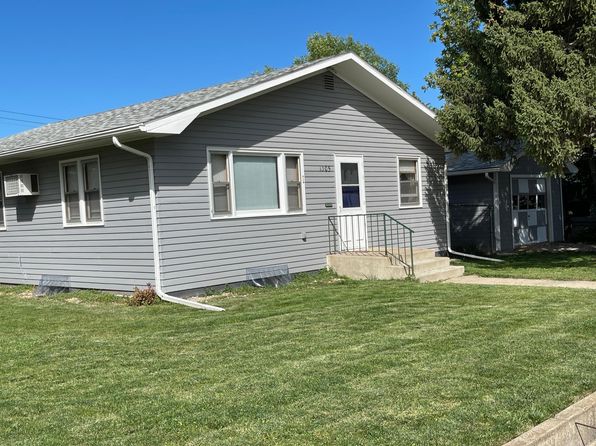 1305 N Main St