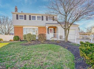 302 S Harrison Ave, Edgewater Park, NJ 08010