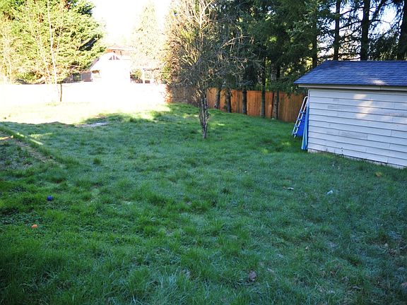 4th image of 12624 57th Dr SE