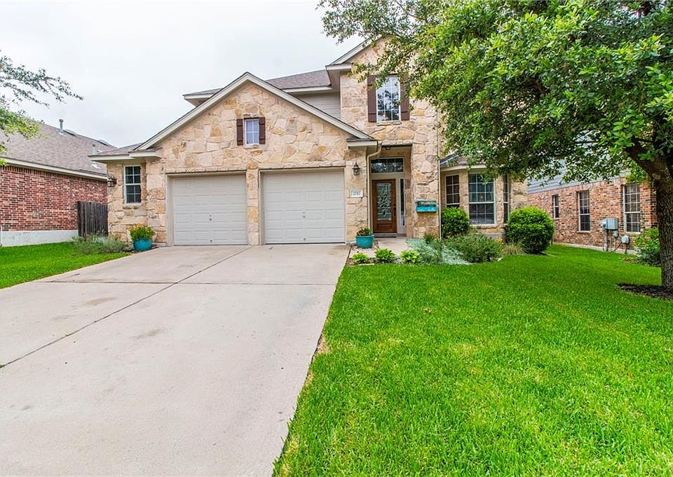 1st image of 2717 Lovett Ln