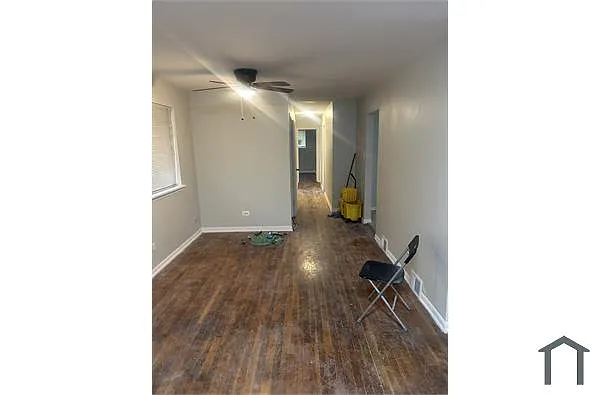 Building Photo - 8924 S Parnell Ave