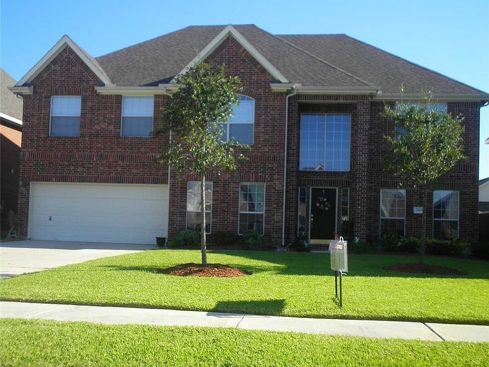 1st image of 2605 Chisholm Trl