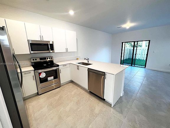 4th image of 24600 SW 119th Pl #24600