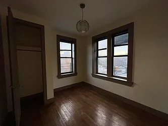Rented by MADEHOME