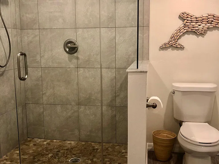 411 Columbus Ave — Photo 20