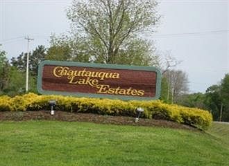 1st image of 3 Cayuga Dr #3