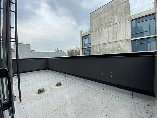 Rented by Rentopia | media 17