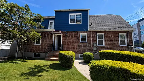284 Beach 19th St #1 Photo 1