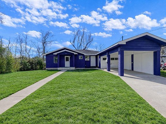 2nd image of 232 Hideaway Ln