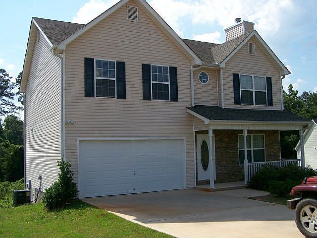 1st image of 225 Hastings Ct