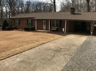 138 Holman Rd, Statesville, NC 28677