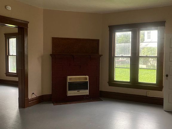 5th image of 1715 Park St #1715