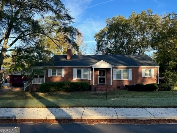 8 Central Ave, Hampton, GA 30228