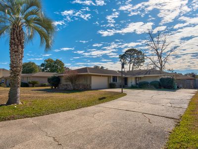 26 Lake Lorraine Cir, Shalimar, FL, 32579