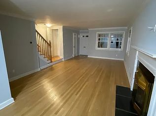 (Undisclosed Address), Summit, NJ 07901