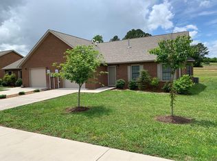 165 Villa Ln, Sparta, TN 38583