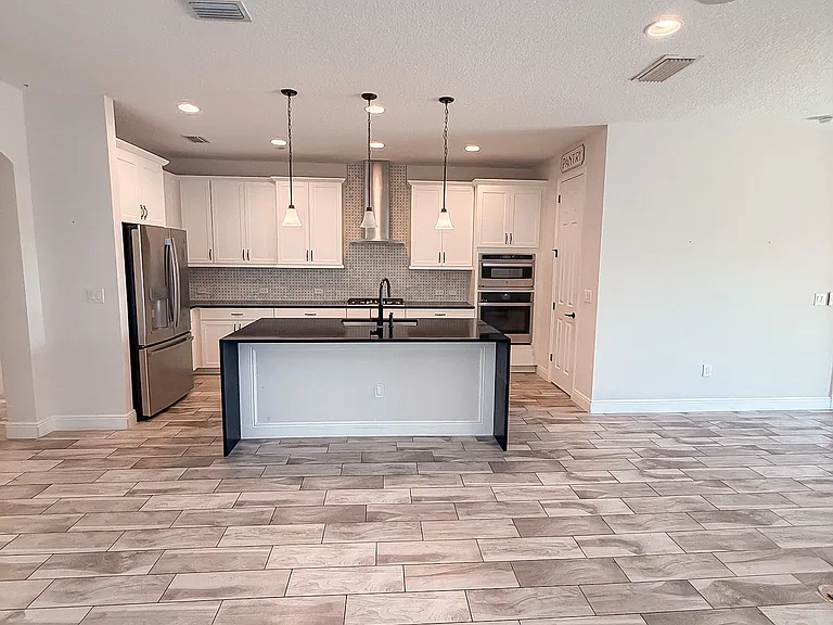 5723 Silver Sun Dr — Photo 21