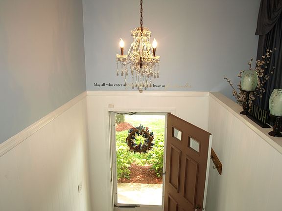 Foyer with chandelier