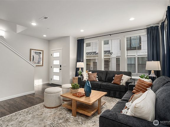 3rd image of 12051 127th Avenue Ct E