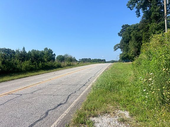 4th image of 3191 Gainesville Hwy