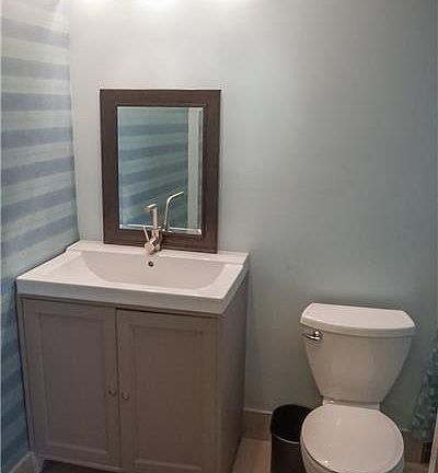2nd image of 400 Valencia Ave APT 6