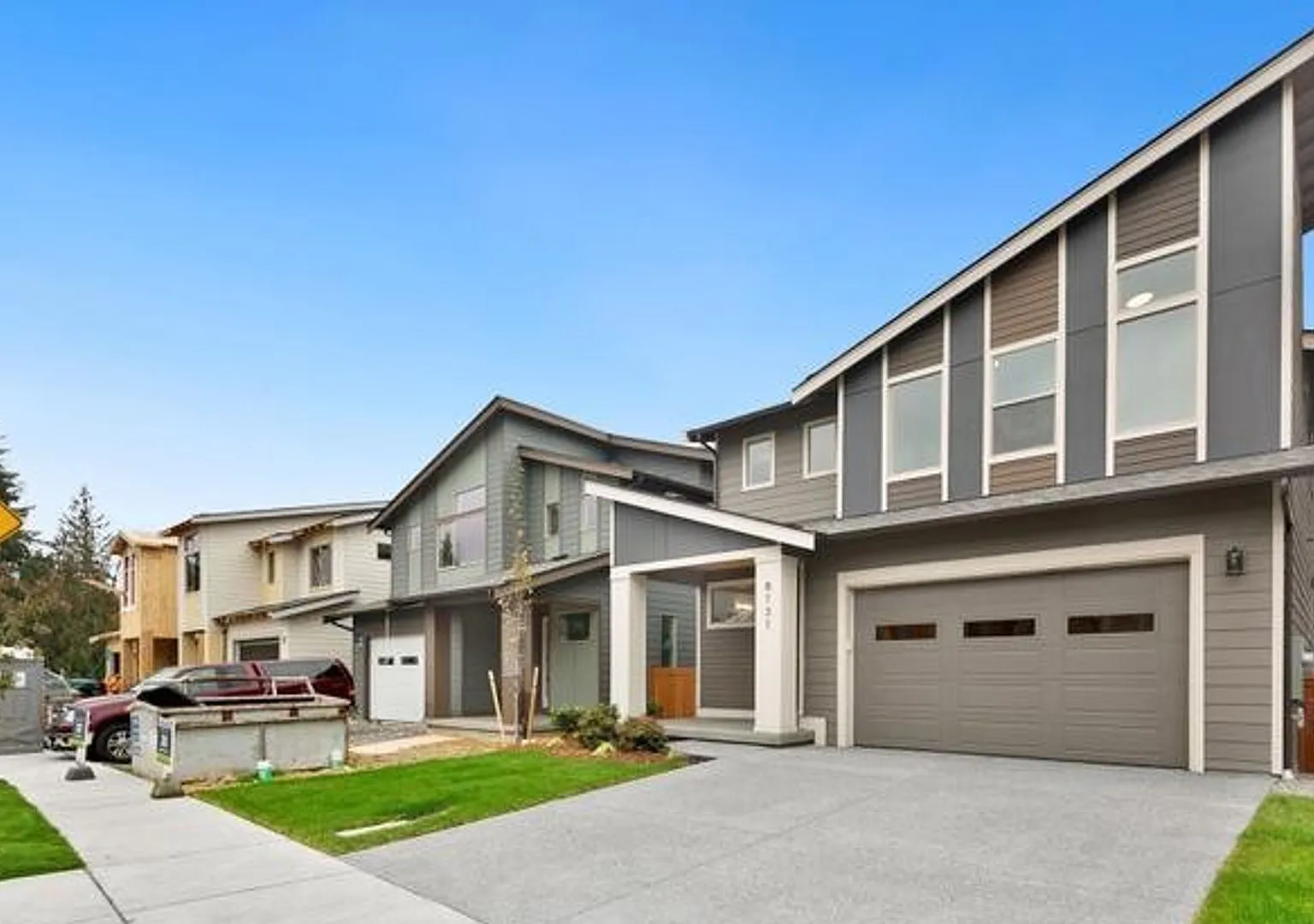 Air Conditioned 4 bed Home in Snohomish with Superb Views — Photo 3