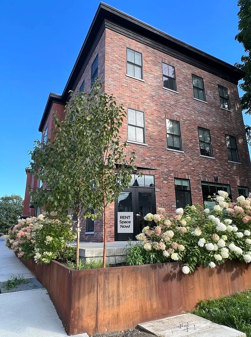 2BD/1BA In Richmond - Half Off First Month's Rent with Lease Starting by September 15th — Photo 1