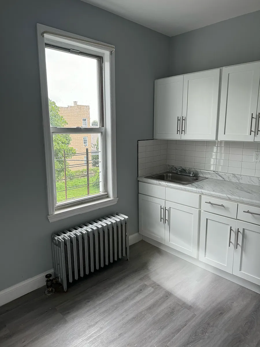 2020iRealty - 31 Spruce St #4E