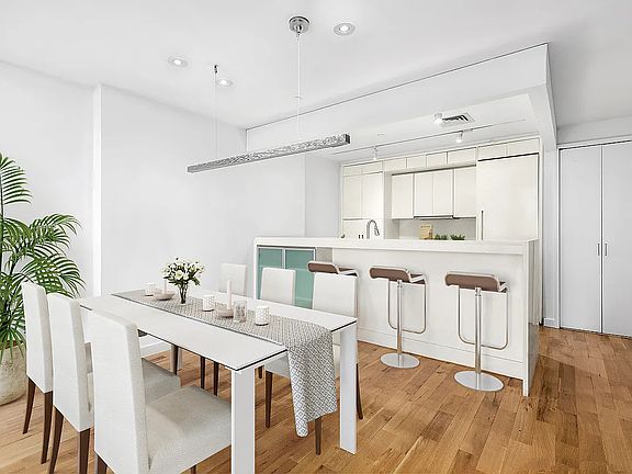 3rd image of 50 Franklin St APT 4D