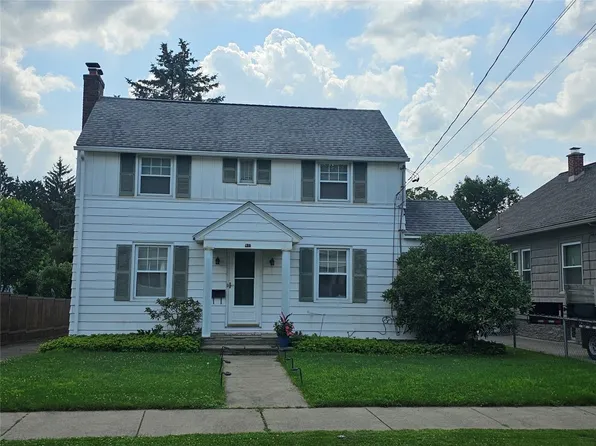 196 Ackley Ave, Johnson City, NY 13790